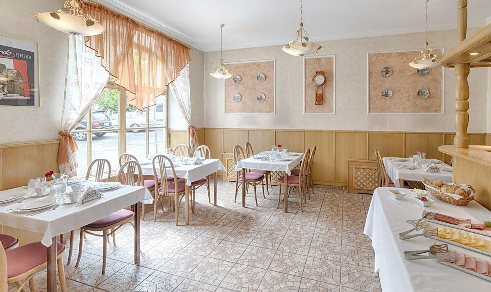 Hotel Derby Karlsbad Eksteriør billede