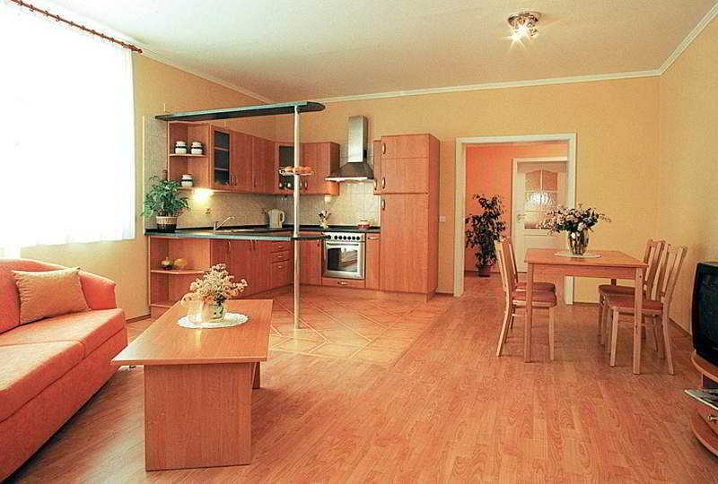 Hotel Derby Karlsbad Eksteriør billede